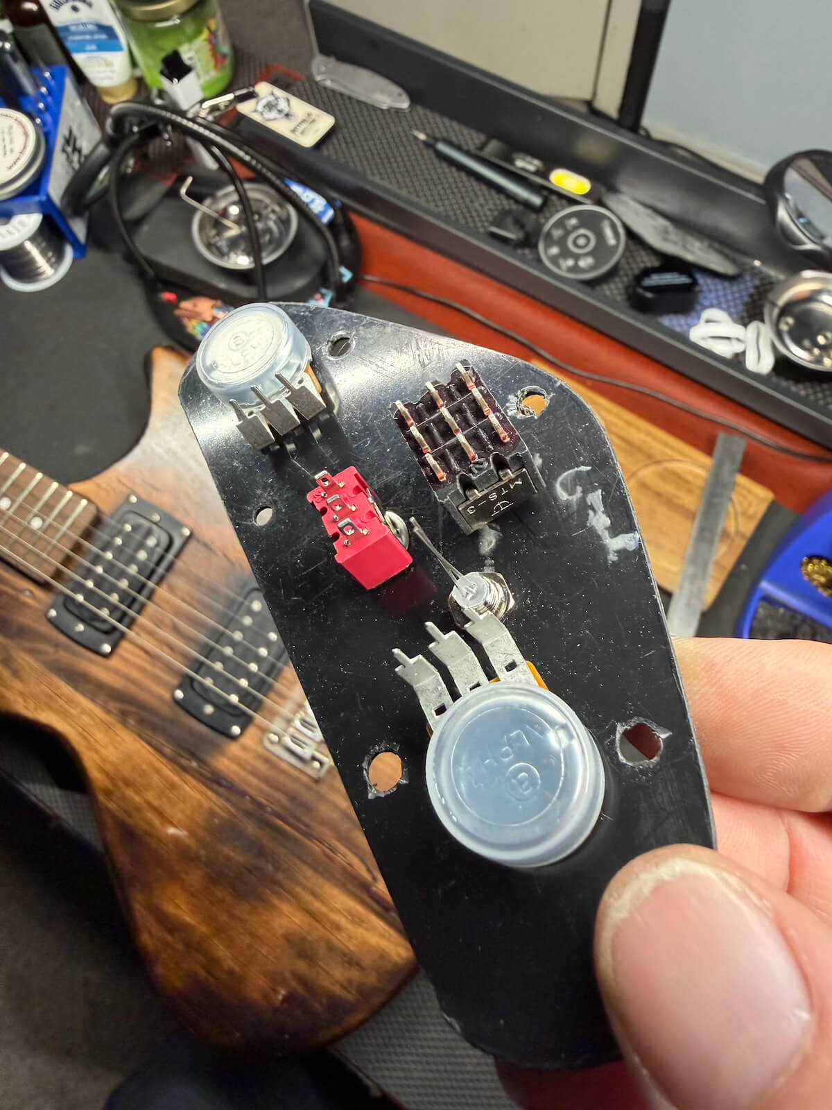 Original First Act electronics mounted to the old control plate during disassembly